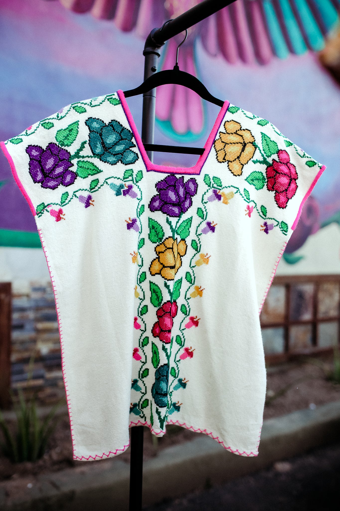 Huanengo Purepecha - Floral Embroidery Pink Trim