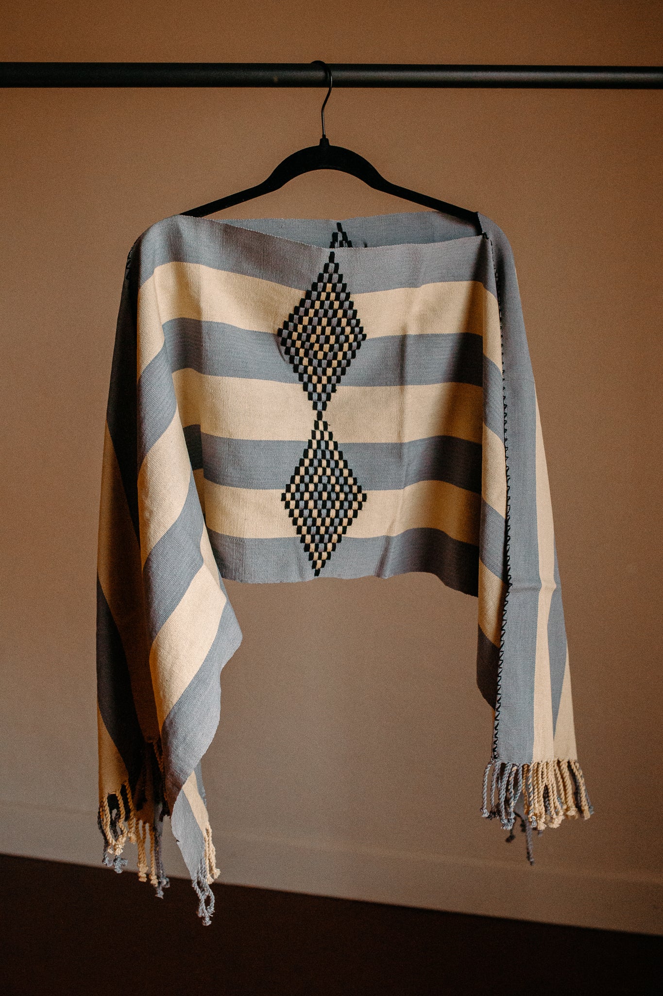 Slate Cream Chiapas Poncho