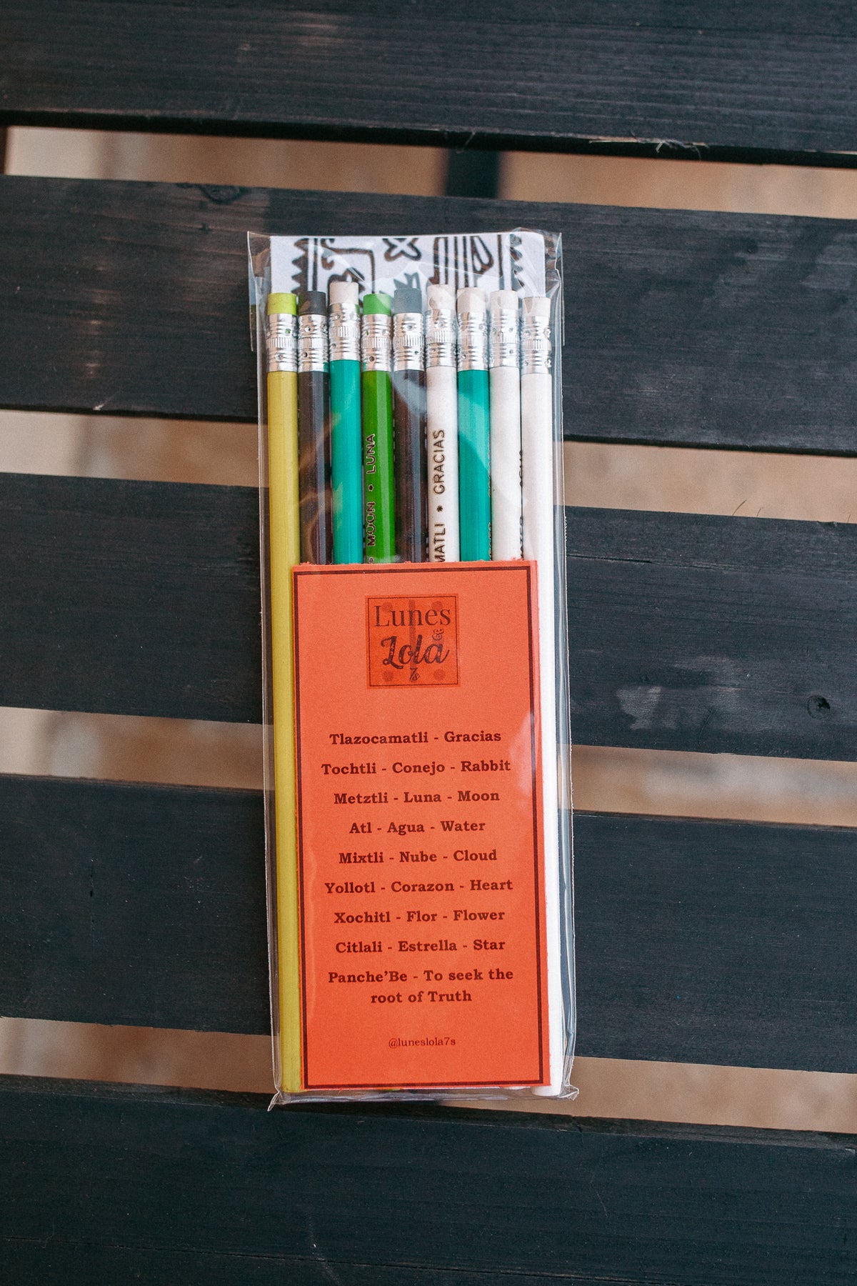 Lunes & Lola 7's Trilingual Pencil Pack