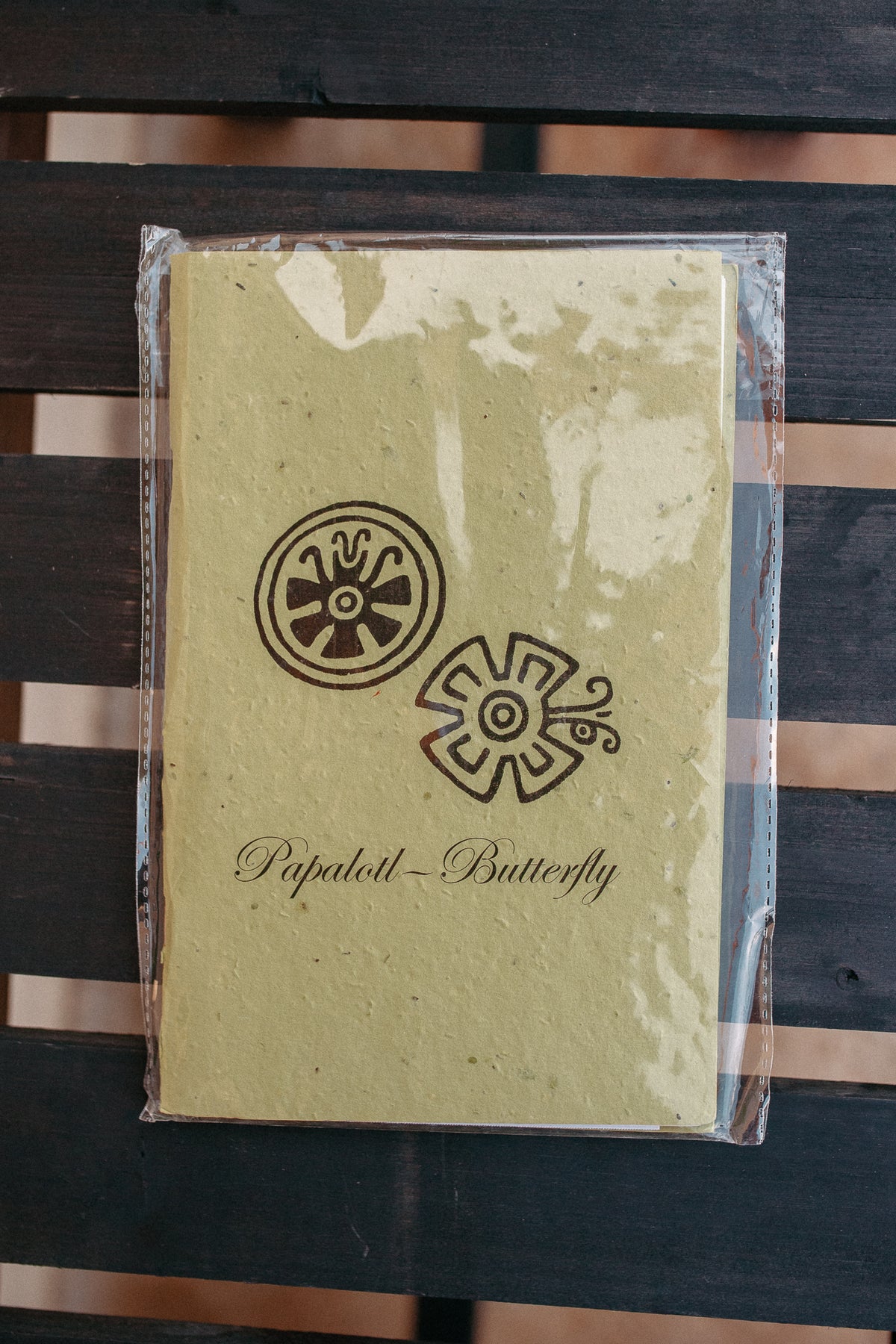 Lunes & Lola 7's Seed Cover Journals