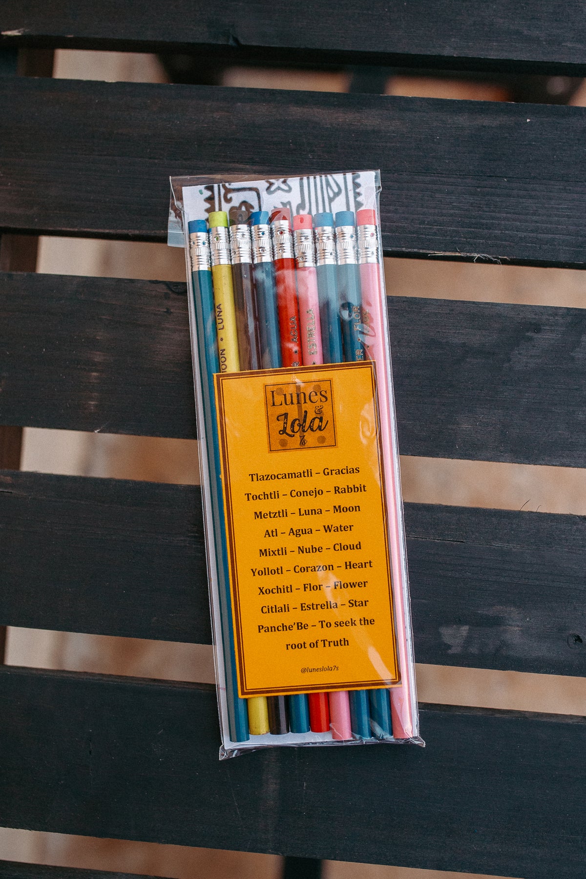 Lunes & Lola 7's Trilingual Pencil Pack