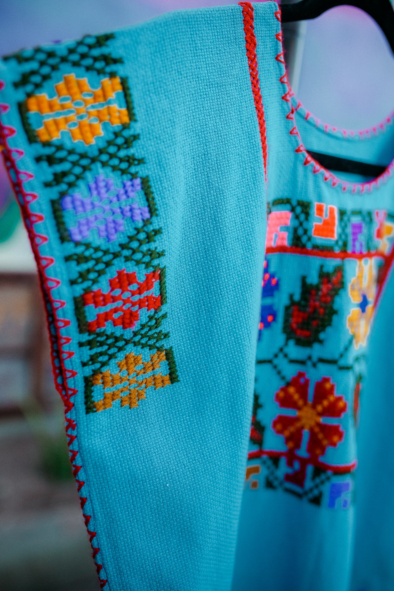 Embroidered Huipil de Guerrero Azul