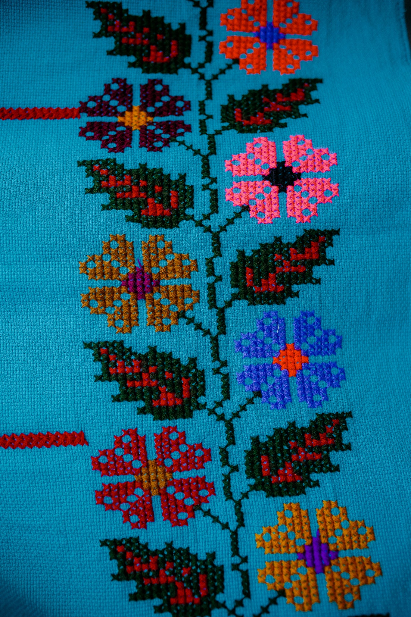 Embroidered Huipil de Guerrero Azul